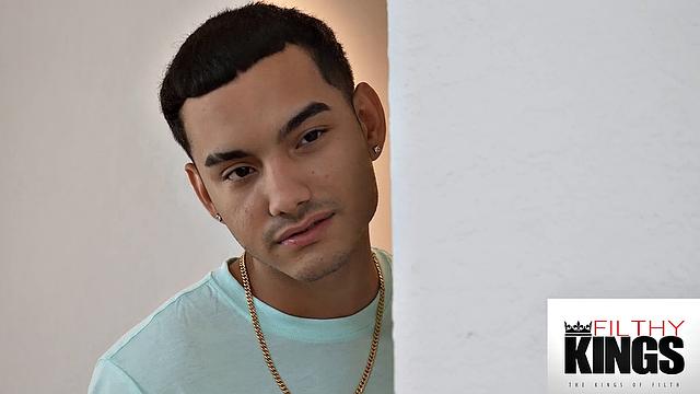 FilthyKings - BUBBLE BUTT LATINA Gets A Hot Ride On A Black Cock