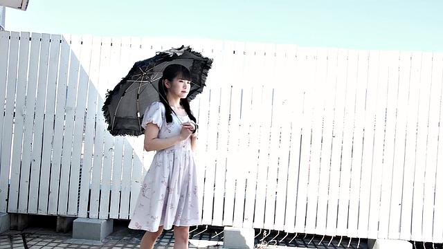 Sumire Mizuno: J-Pop Star Dreams of Being a Porn Actress