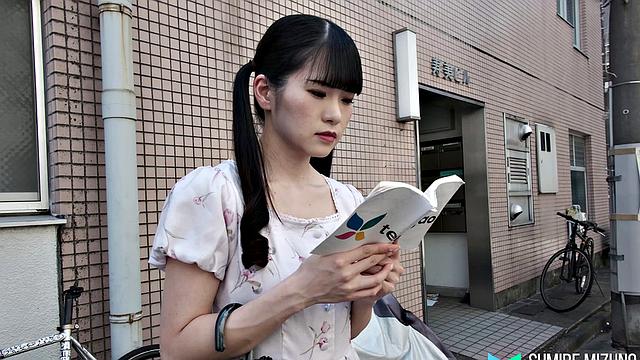 Суире Мидзуно: мечта J-Pop - стать порноактрисой