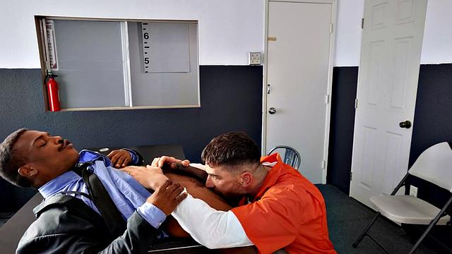 IR prisoner barebacks BBC dude till huge cumshot ending