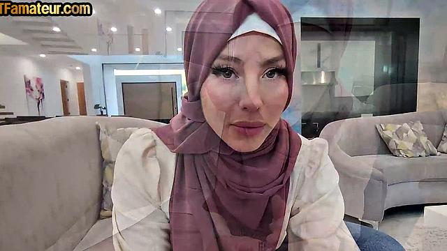 Arab amateur MILF with big ass pussyfucked for money