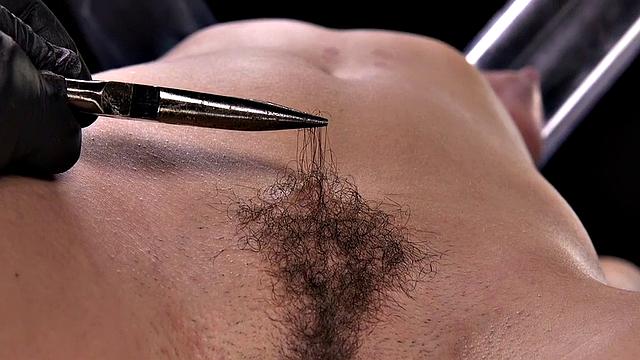 BDSM sub with vacuumed boobs suffers pussy pulling