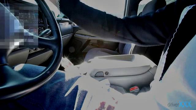 Looking for Tits - S1:E8