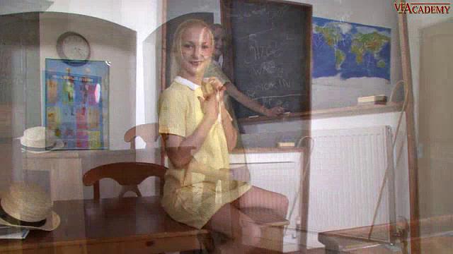 Chloe K- I'm smokin'!