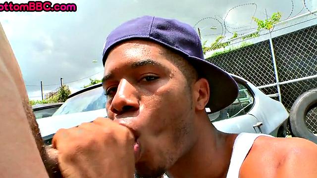 Public Ebony stud picked up and paid for outdoor sex