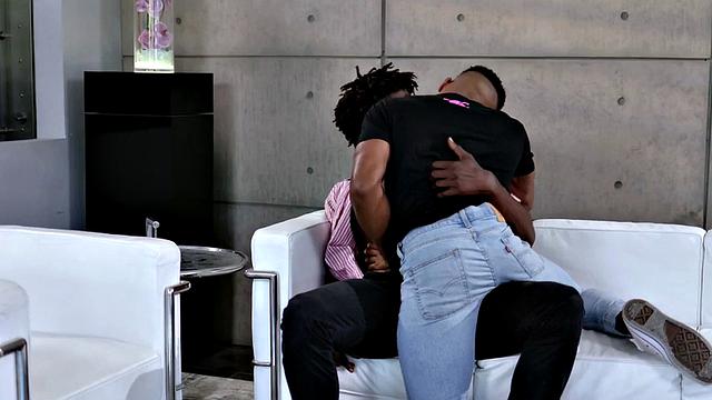 Ripped hunk kissing before bareback in erotic couple