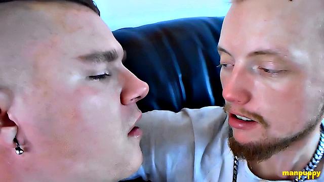 Passionate Gay Kisses Featuring Leo & JC - JC Dickerson & Leo Blue