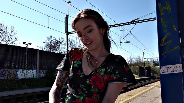 Tattooed minx gets off on cock & takes it in every position outdoors