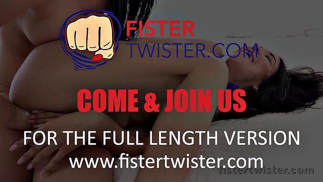 Франсис Белле и Люсия Денвиль устраивают анальный марафон - кровать в шоке