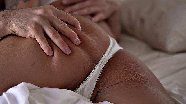 21 SEXTURY - Hot Zlata Shine Gets Her Perfect Ass Pounded Just Like She Wished