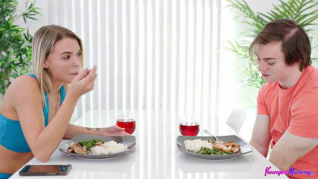 What Mommy Wants - S1:E9