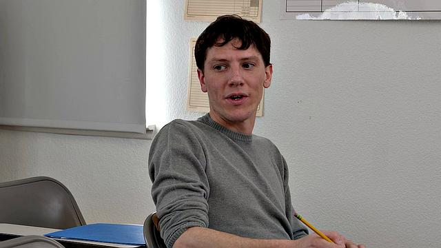 Liz Jordan is no fun at school but Rion can change that by fucking her!!