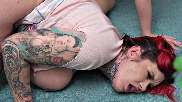 Sexy perverted lady fucked by big dick in threesome sex