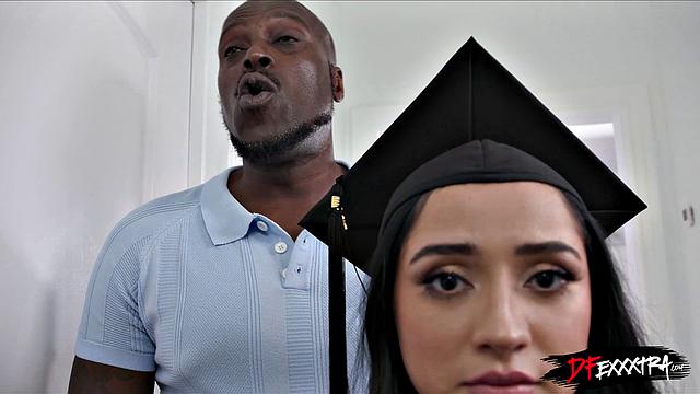 отчим думал, что всё видел, пока она не выбрала bbc