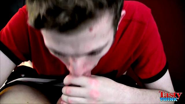 Toby Shows Off His Cock Sucking Skills - Toby Franks &amp;amp;amp; Trace Van De Kamp
