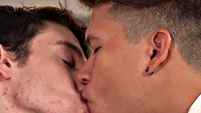 A slim and mature Latina deepthroat & kiss with her two young studs in the kitchen