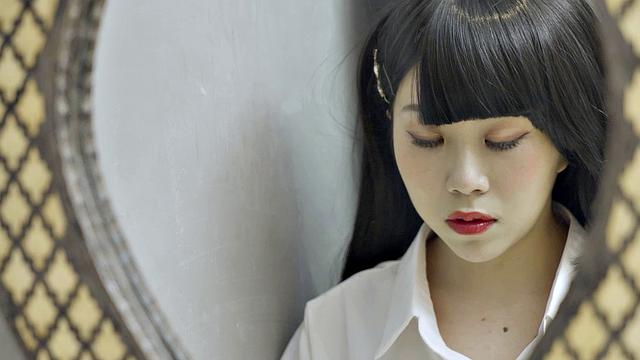 Jiu Jiu Decides To Fuck Her Father-In-Law