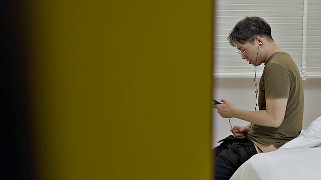 Jiu Jiu Decides To Fuck Her Father-In-Law