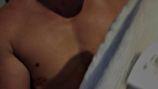 Bisexual ebony with big ass enjoys amateur BWC 3some