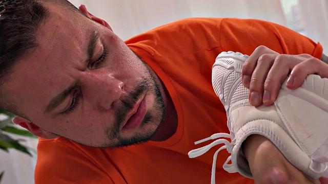 Bigbooty bitch fucked by dirty fucker in wet pussy hole