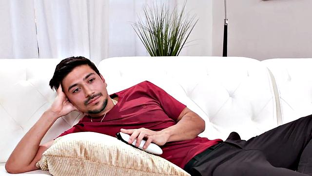 Hairy ebony babe 3way doggystyled after deepthroat