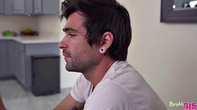 Helping To Solve Stepsisters Issue - S25:E4