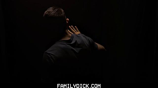 My Dad's a Pervert Chapter 1: Store Backroom Gloryhole