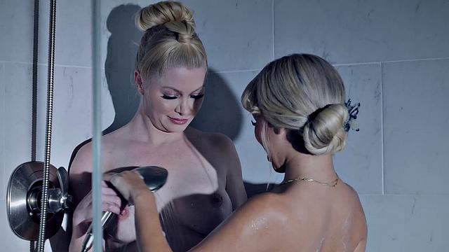 Petite Asian Passionately Munched By Blonde