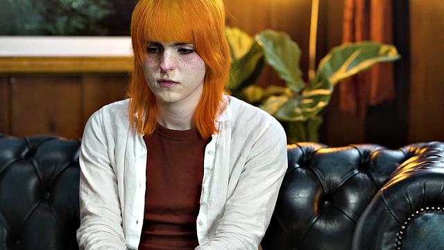 Transsexual lady penetrates female in wet pussy hole