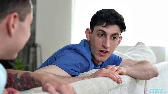 Stepmom Moves In - S3:E3