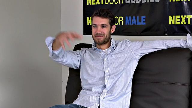 Casting tattoo otter sprays after jerking off in solo