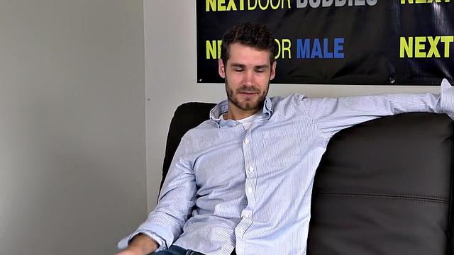 Casting tattoo otter sprays after jerking off in solo