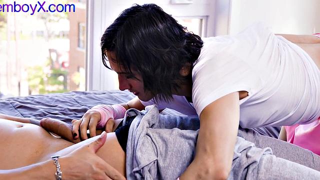 Sturdy trap bends to spoil.