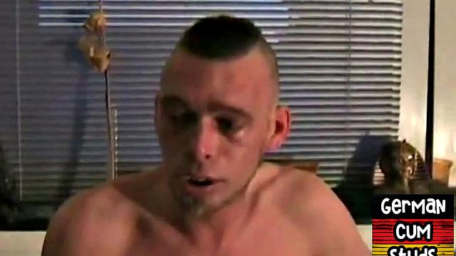 Amateur German gets doggystyled