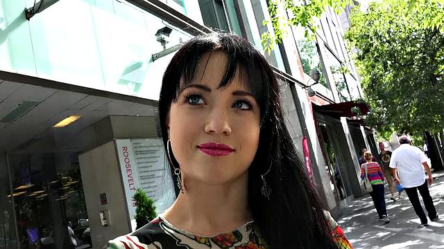 Hot Russian Fucks for Cash