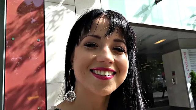 Hot Russian Fucks for Cash