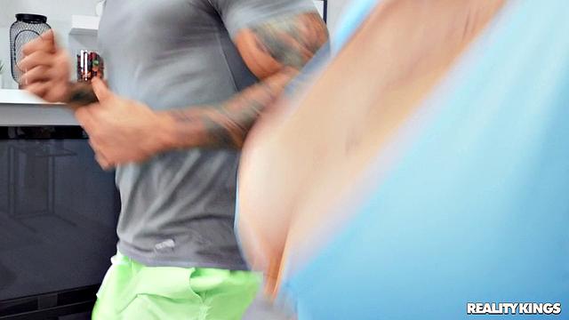 Cheating Wife's Big Workout