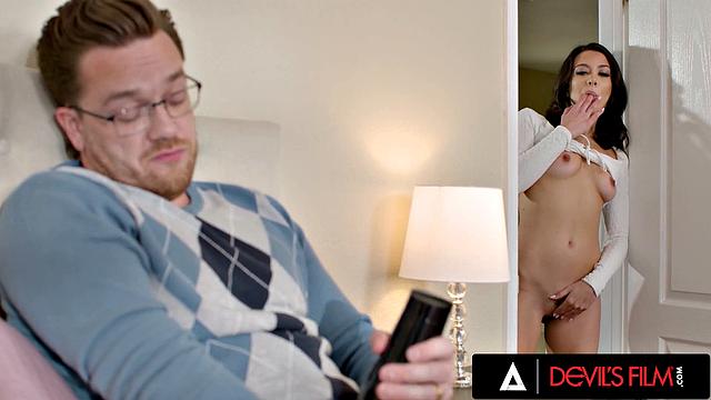DEVILS FILM - Hot Babe Natalie Brooks Catches Her In-Law Fapping And She Finishes The Job