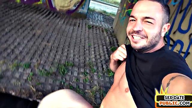 German MILF enjoys outdoor sex with guy