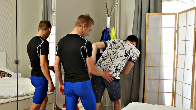 Let's Play Jonas Mikkel and Oliver Morgenson