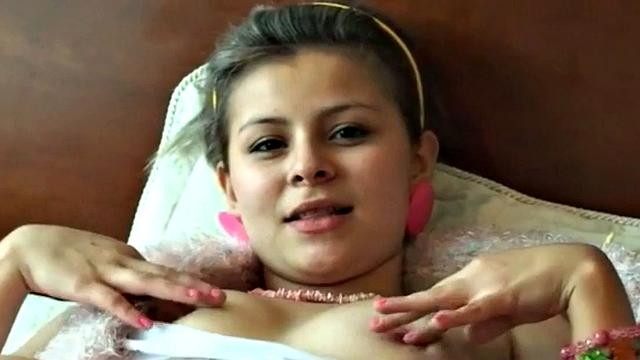 Sammy 18 with pussy fingering and rubbing