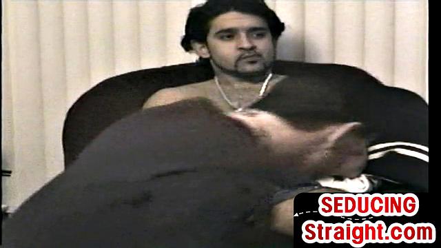 Amateur straight cums after gay BJ and HJ at home