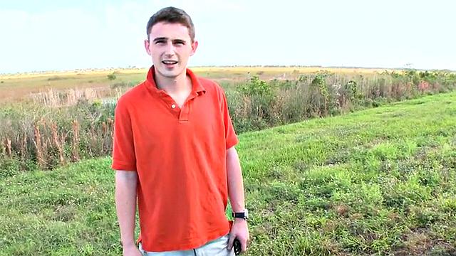 Tricked twink picked up to cum on athletic gay in van