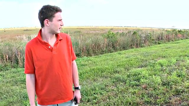 Tricked twink picked up to cum on athletic gay in van