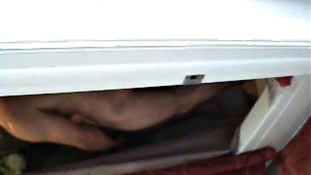 Amateur GF enjoys a shaved shower with a nice bathtub twist