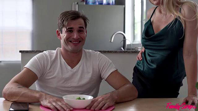 April Fools Prank Gets Swapdad In Bed With Swapdaughter - S2:E9