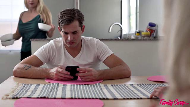 April Fools Prank Gets Swapdad In Bed With Swapdaughter - S2:E9