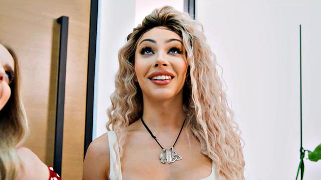 TRANSFIXED - Huge-Titted Babe Codi Vore CRAVING Ariel Demure & Izzy Wilde Trans Cocks!