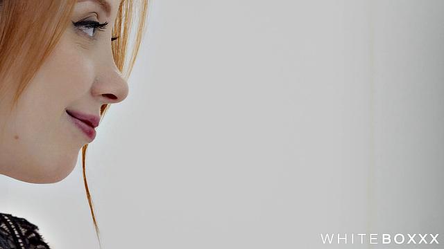 Лотти Мань страстно отсасывает Максу Диору и с жадностью ждет анала от своего любовника, всё ради бурного оргазма.