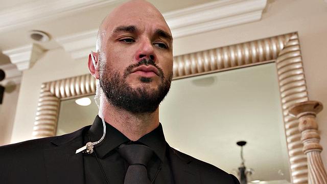 TRANSFIXED - Single Rich Kalli Grace Fucks New Hookup Kasey Kei With Bodyguard